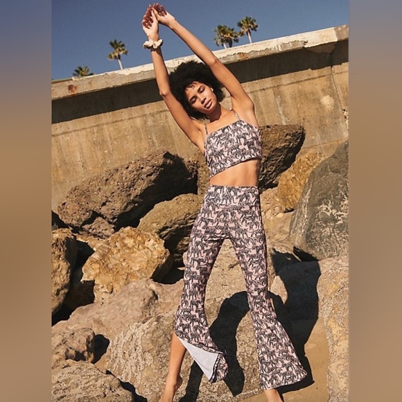 Free People Pants - FP Movement Onzie Take Me Away Set In Tiger Graphic Print NEW